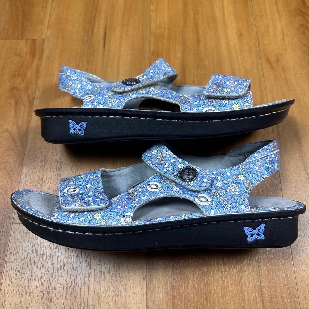 Alegria Vienna Blue Floral Comfort Sandals Hook Loop Strap Size 41 EU 10/ 10.5 - Picture 10 of 10